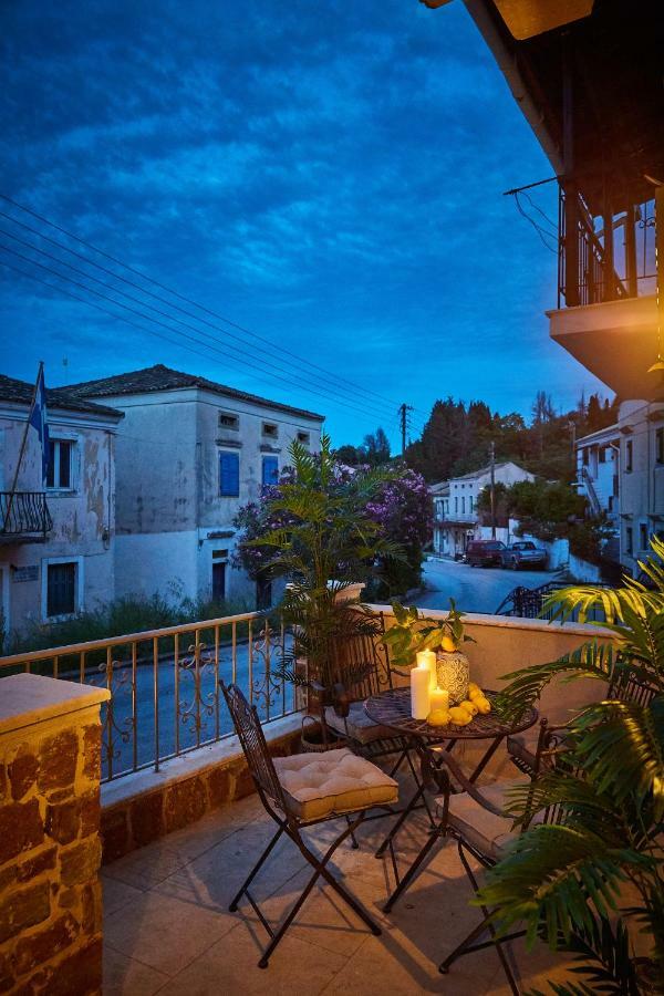 Lianelia Luxury Village House Argyrades Exterior photo